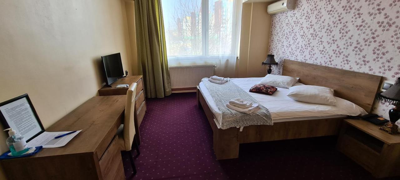 Hotel Olimp Cluj-Napoca Exterior foto