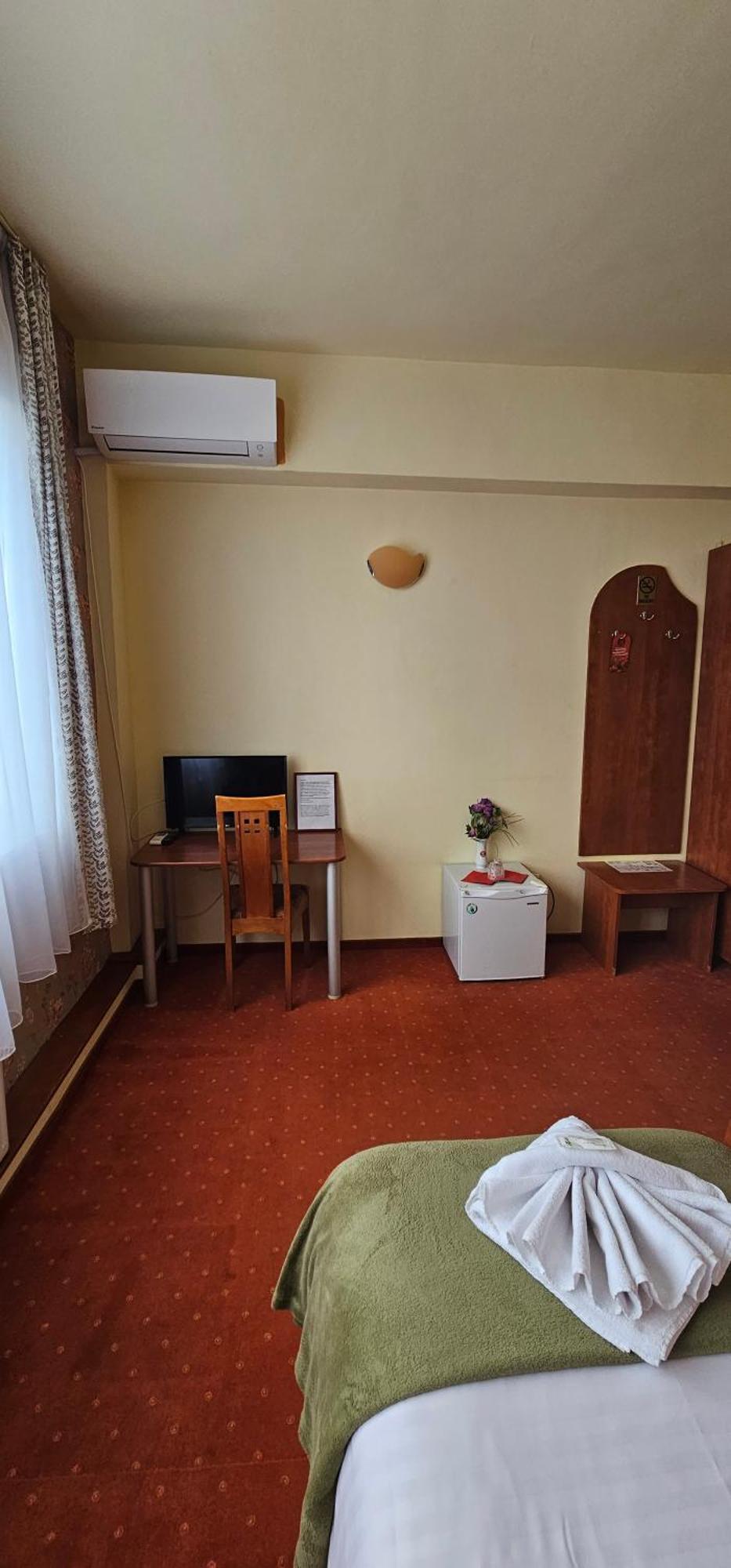 Hotel Olimp Cluj-Napoca Exterior foto